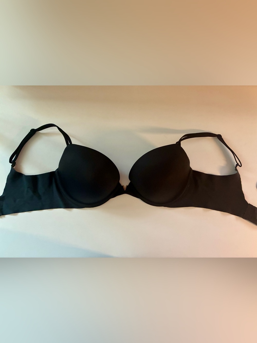 VS Love Cloud Black Push-Up Bra 32DD